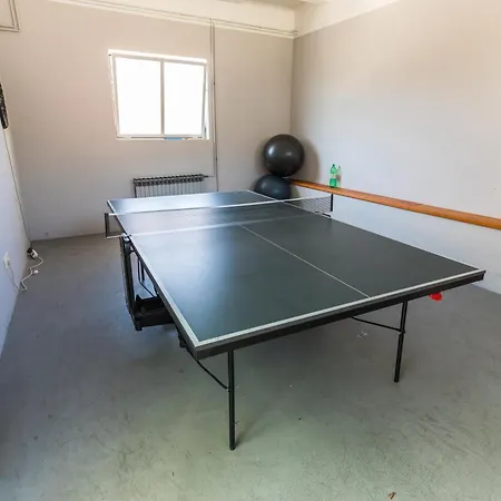 Dorijan With Pool Apartamento *