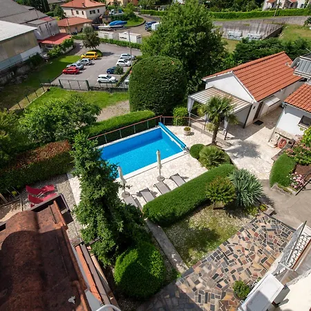 Appartement Dorijan With Pool Matulji