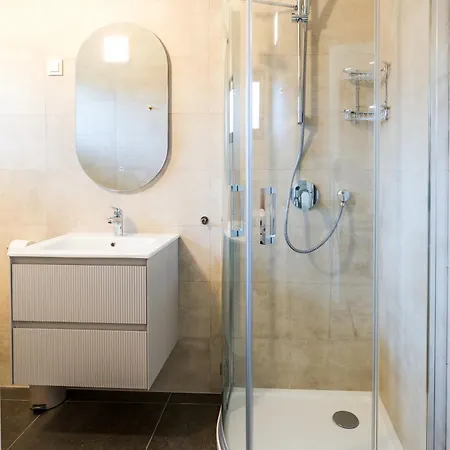 Dorijan With Pool Appartement *