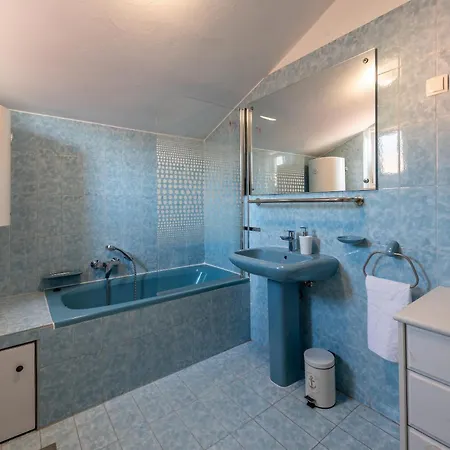 Appartement Dorijan With Pool Matulji
