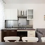 Dorijan With Pool Appartement *