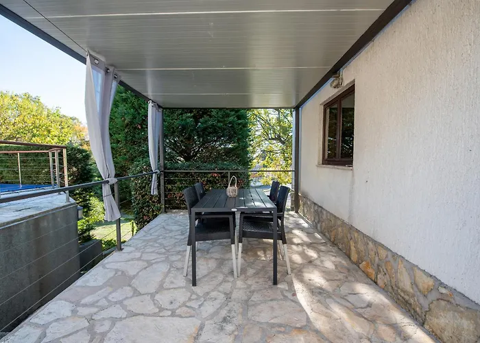 Apartamento Dorijan With Pool Matulji
